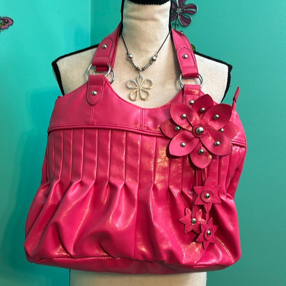 H&M Mitzi Brand Boho Floral
Pleated Whimsical Luxury Tote